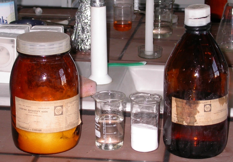 hno3_odczynniki.jpg